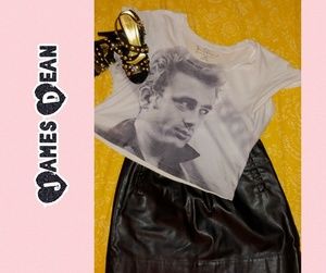 🎉2 for $15🎉 Forever 21 James Dean Crop Top Tee